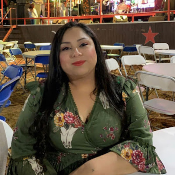 Meet your Posher, Ruby - Picture 1 of 1